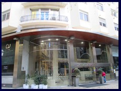 Ayre Hotel Astoria Palace 05 - entrance, it is situated near Town Hall Square